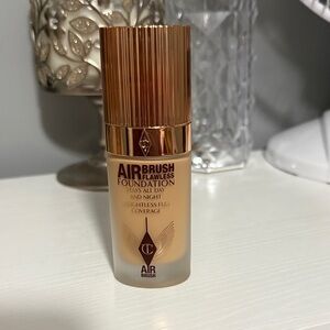 Charlotte Tilbury Airbrush Flawless Foundation - Tan